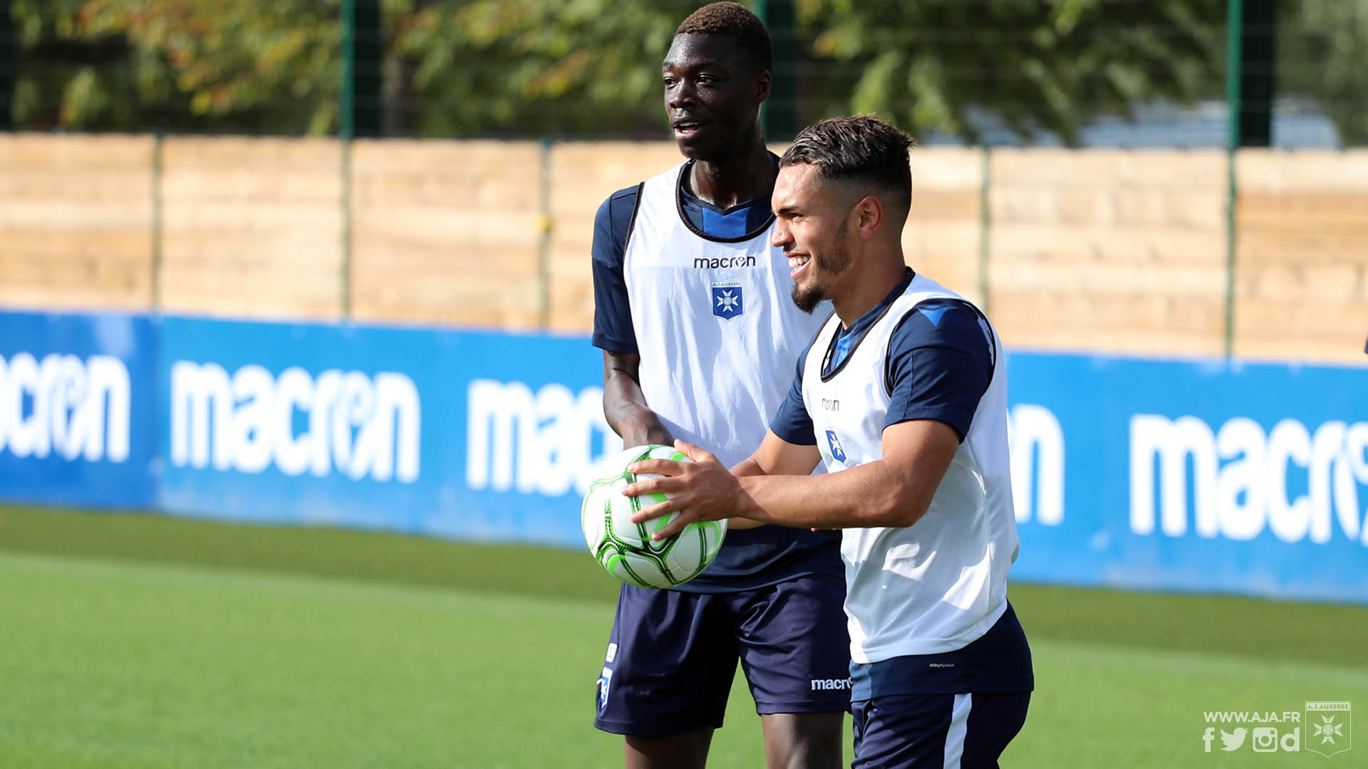 Les photos de l'entraînement avant Rodez-AJA