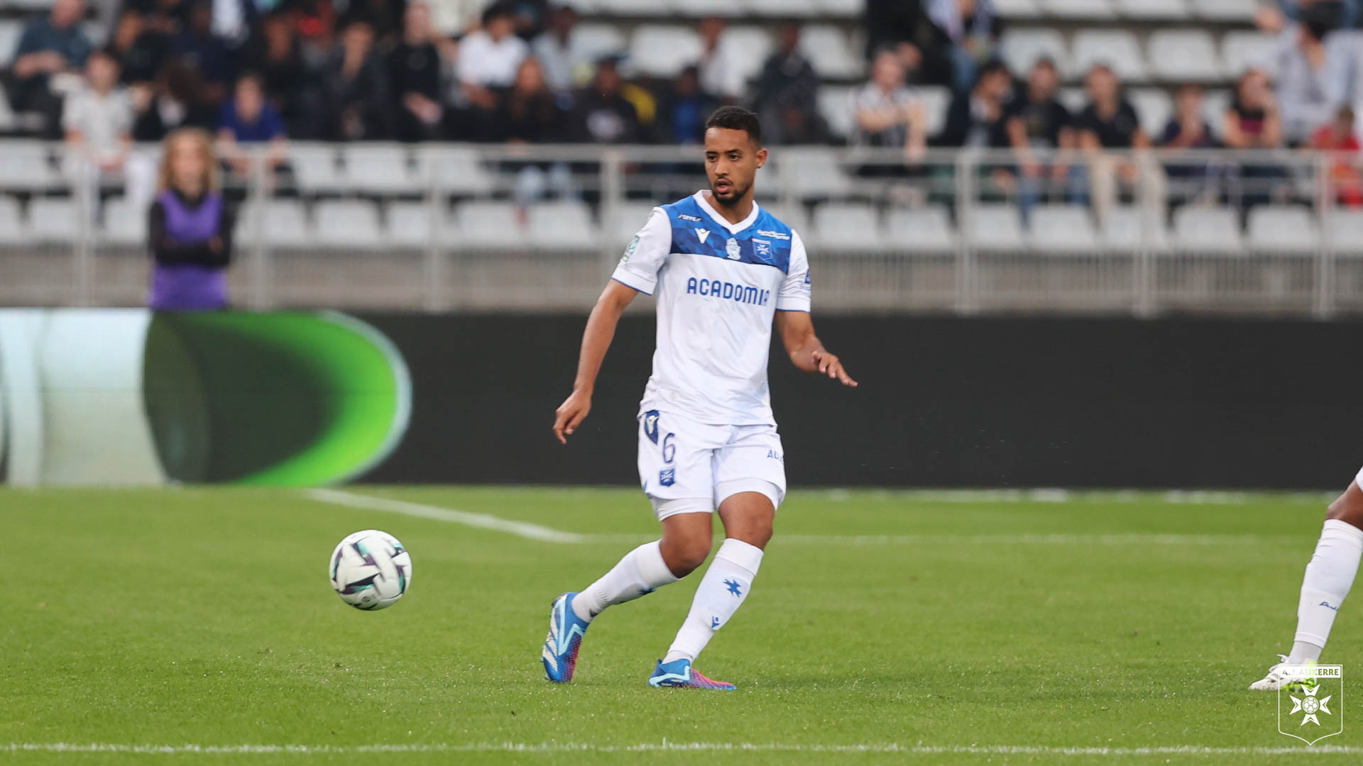 Les Plus Belles Photos Du Succès Face Au Paris FC - AJA